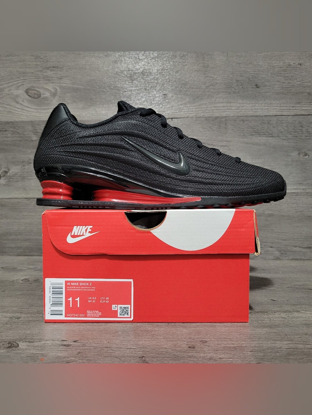 Nike Shox Z Womens Size 11 Black University Red HQ7540-002 Bred New in Box